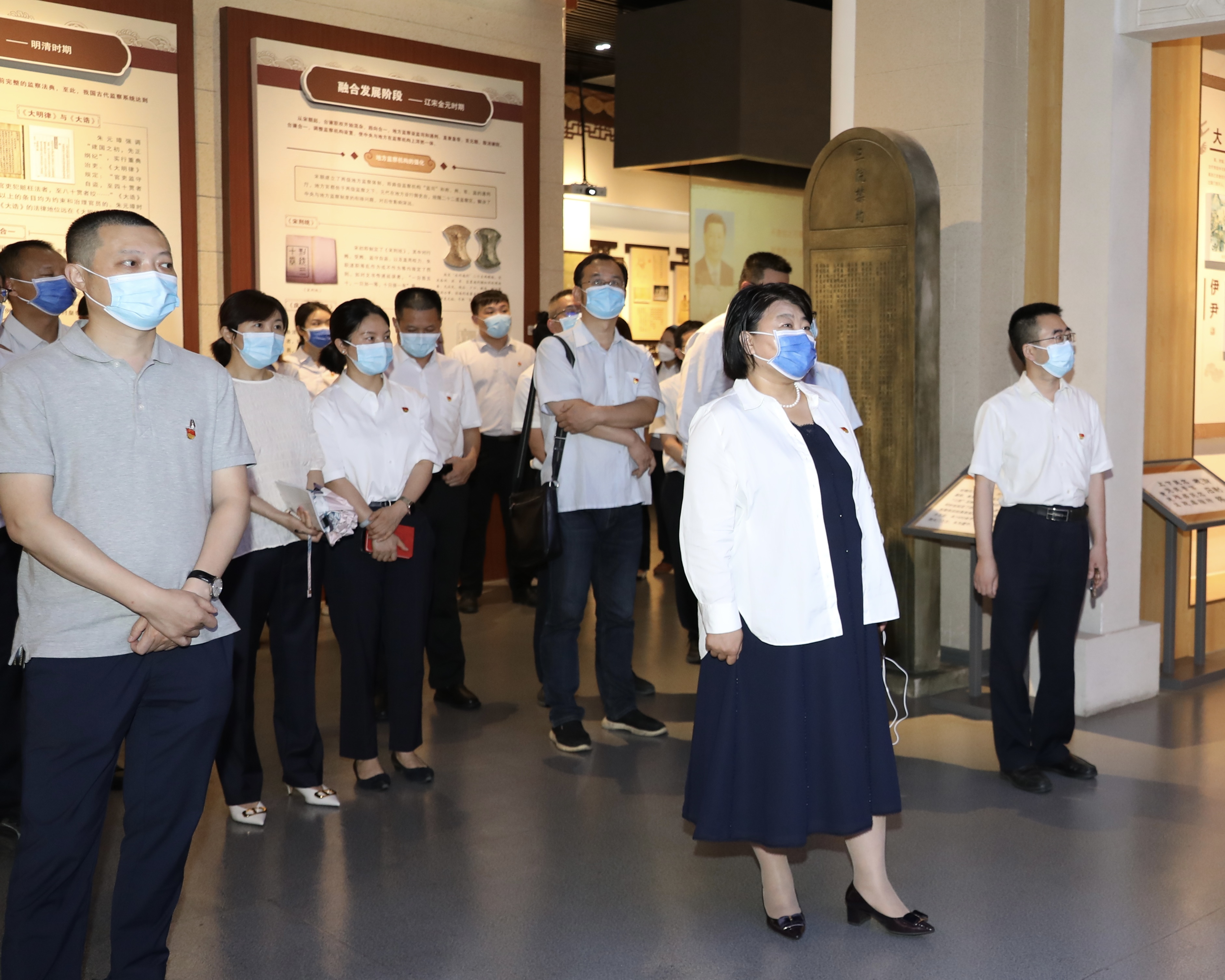 河南豫信招標有限責(zé)任公司赴河南省廉政文化教育館 參加黨風(fēng)廉政教育主題黨日活動